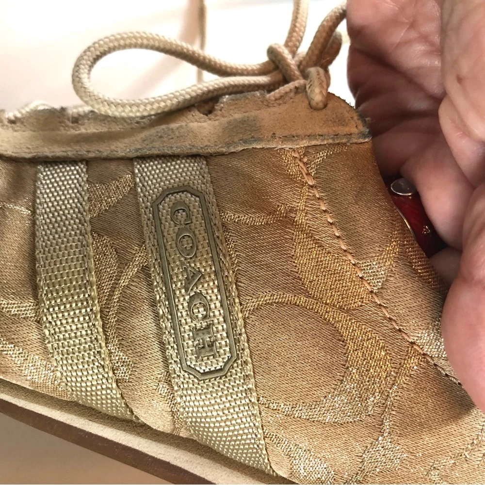 Coach Katelyn Gold, Y2K Vintage, Printed Logo Low Top Sneakers, Women’s 7, 2000s